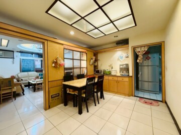 亞熱帶新都待售房屋