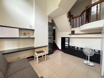 康橋DC待售房屋