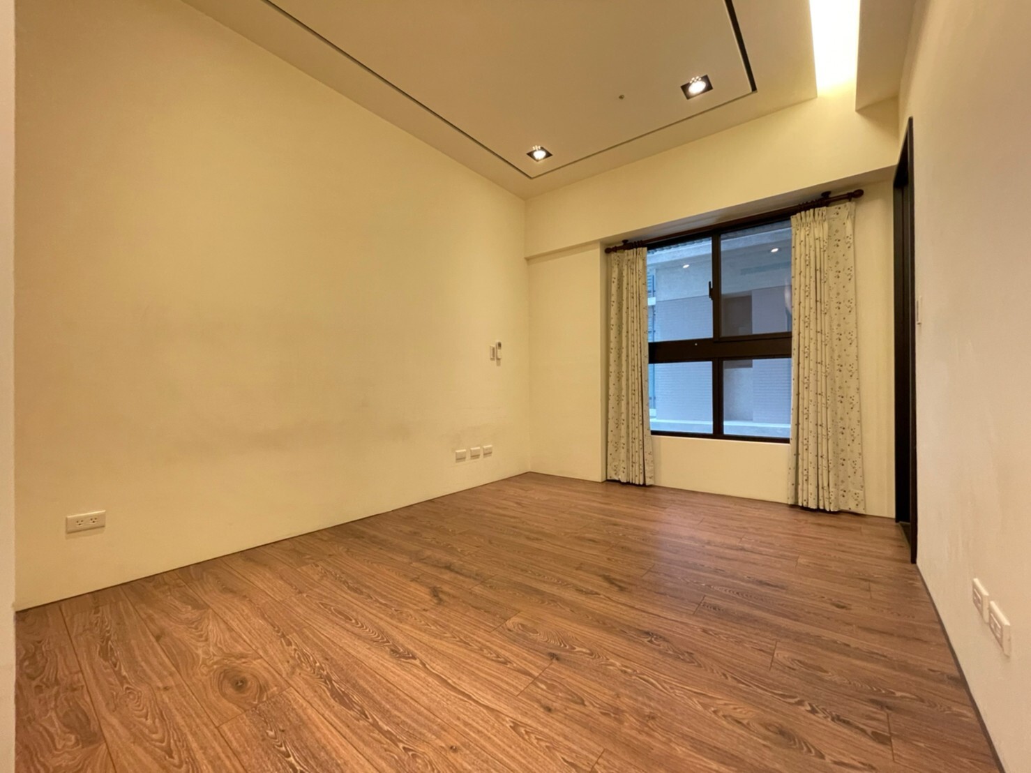 樂屋_台中市西屯區國泰璞匯待售房屋 台中市西屯區國泰璞匯待售房屋