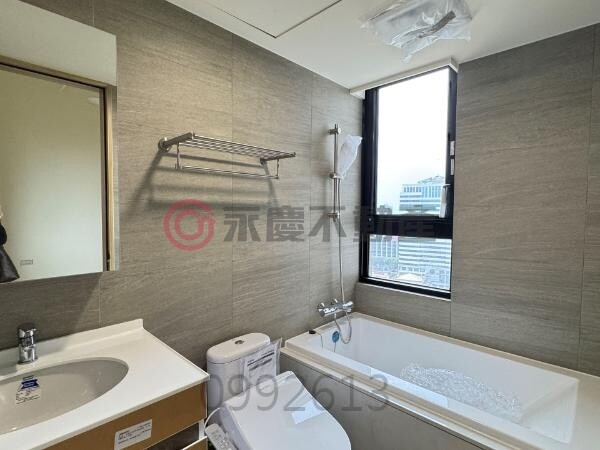 新北市林口區亞昕昕上城待售房屋