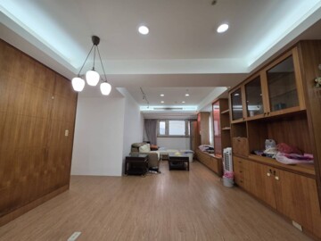 冠德快易居待售房屋