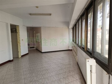 皇家大學城待售房屋