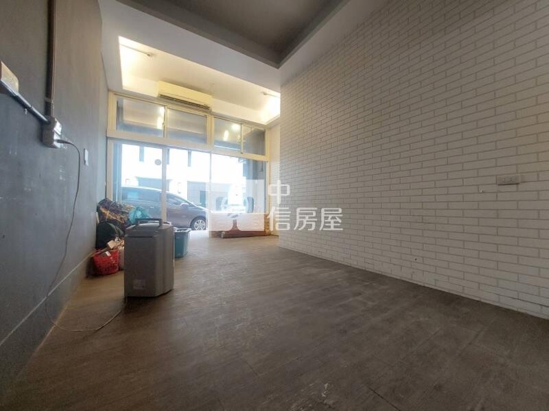 【冠軍】中華路金透店