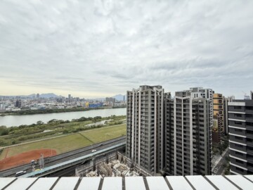 麗寶北歐莊園芬蘭極光待售房屋