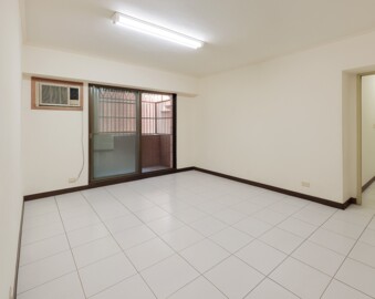 陽明山莊待售房屋