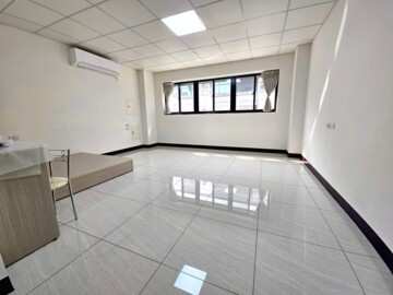 台南市歸仁區大順街 - Image 1