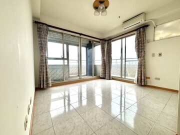 美麗皇家待售房屋