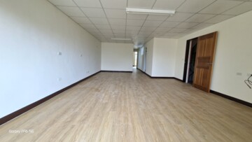 龍岡國中.全新整理.2房2衛(採光讚)商圈密集 - Image 1