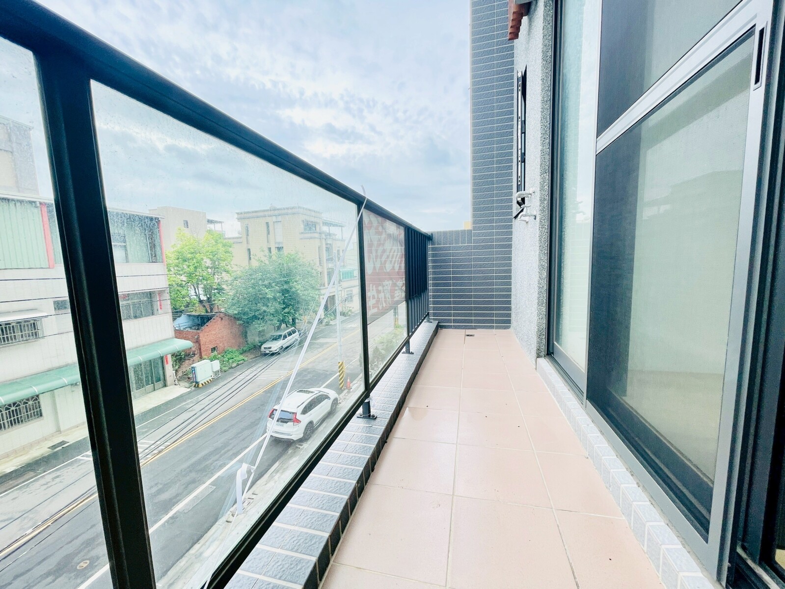 台中市大肚區文昌一墅待售房屋