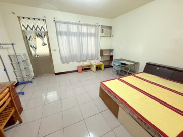 【科園秀玲】金山街前段透天~五間雅房~適合公司宿舍 - Image 1