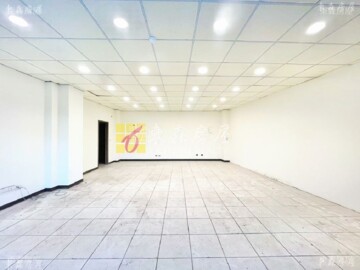 金門鎮蛋黃區金店面 - Image 1