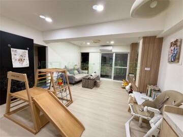 海山宮廷待售房屋