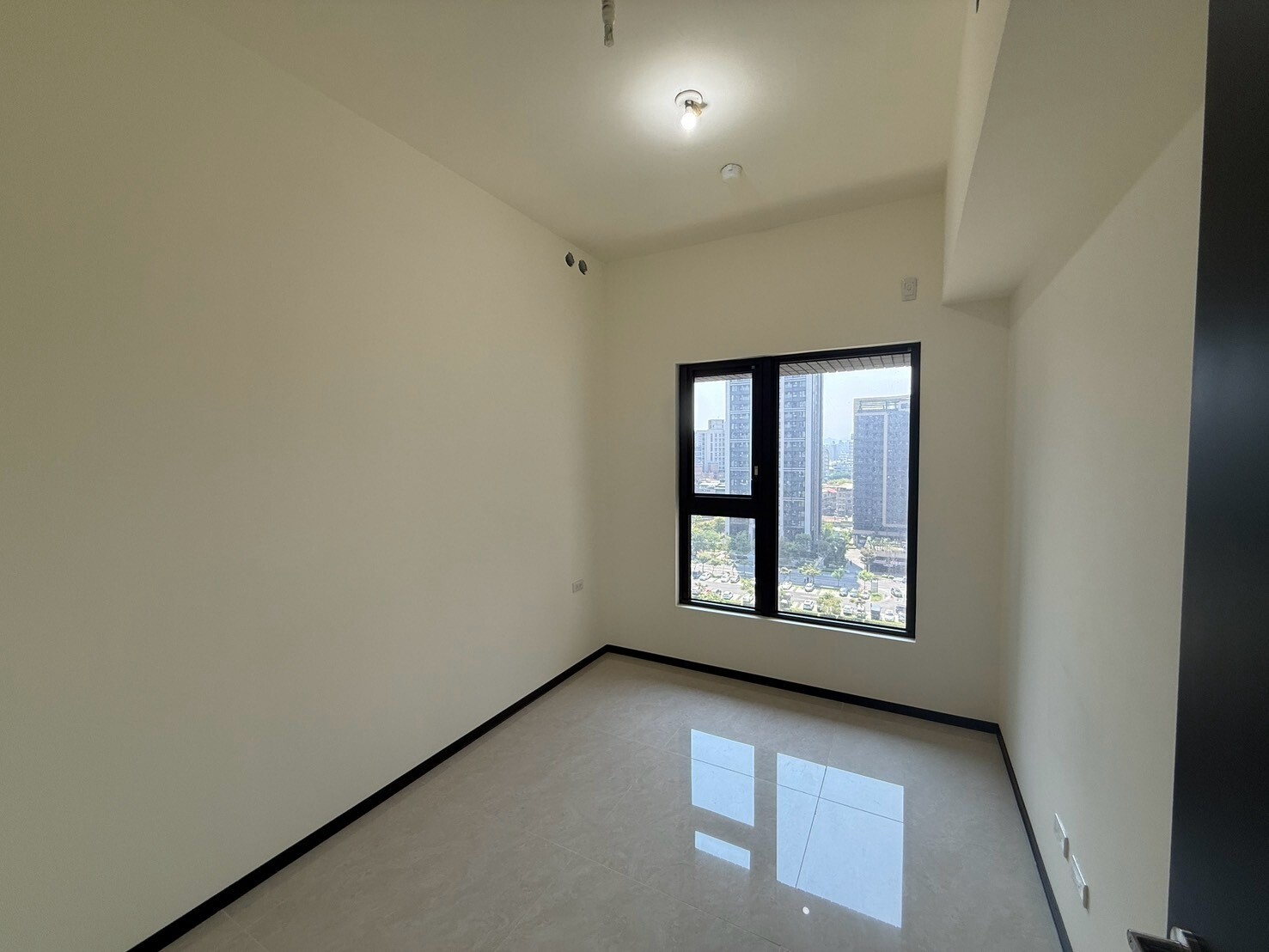 樂屋_新北市板橋區榮群擎川待售房屋 新北市板橋區榮群擎川待售房屋