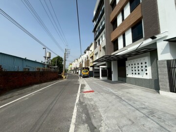 皇家大苑12待售房屋