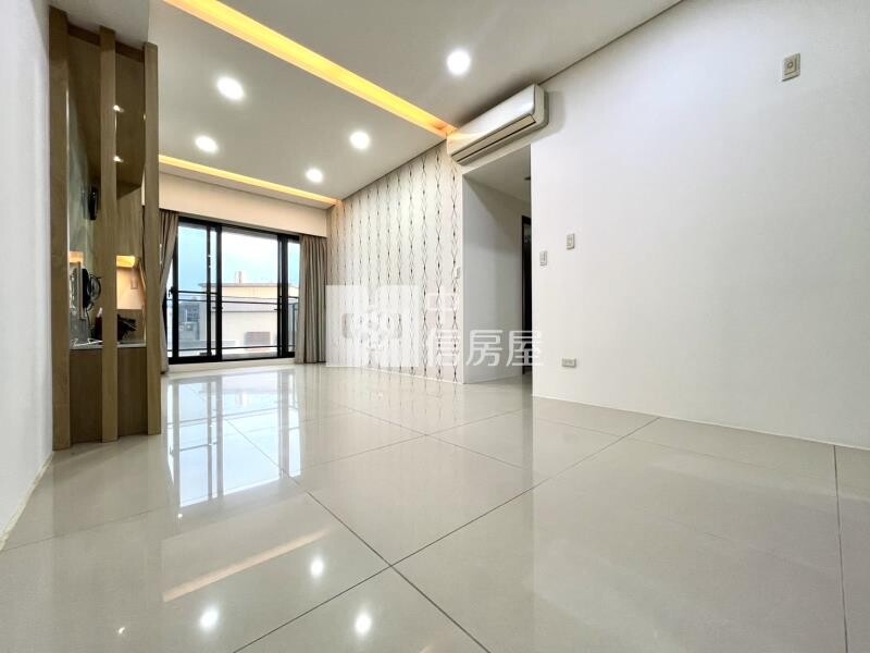 三房\ 稀少雙平車位/挑戰最低價一坪不用30萬