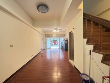 國際莊園待售房屋