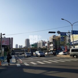 永康交流道工業廠區一樓租 - Image 1