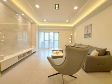 聖羅蘭藝術伯爵待售房屋